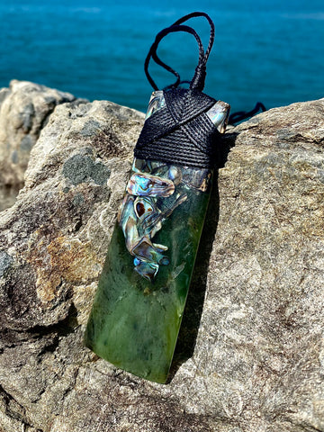 Pounamu & Paua Toki