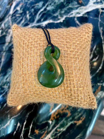 Small Greenstone Twist