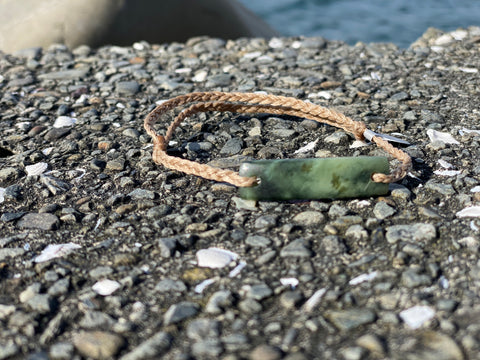 Pounamu bracelet Maori Arts Gallery